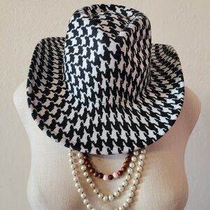 Black and White Patterned Hat